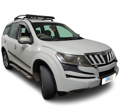 Mahindra XUV500-img